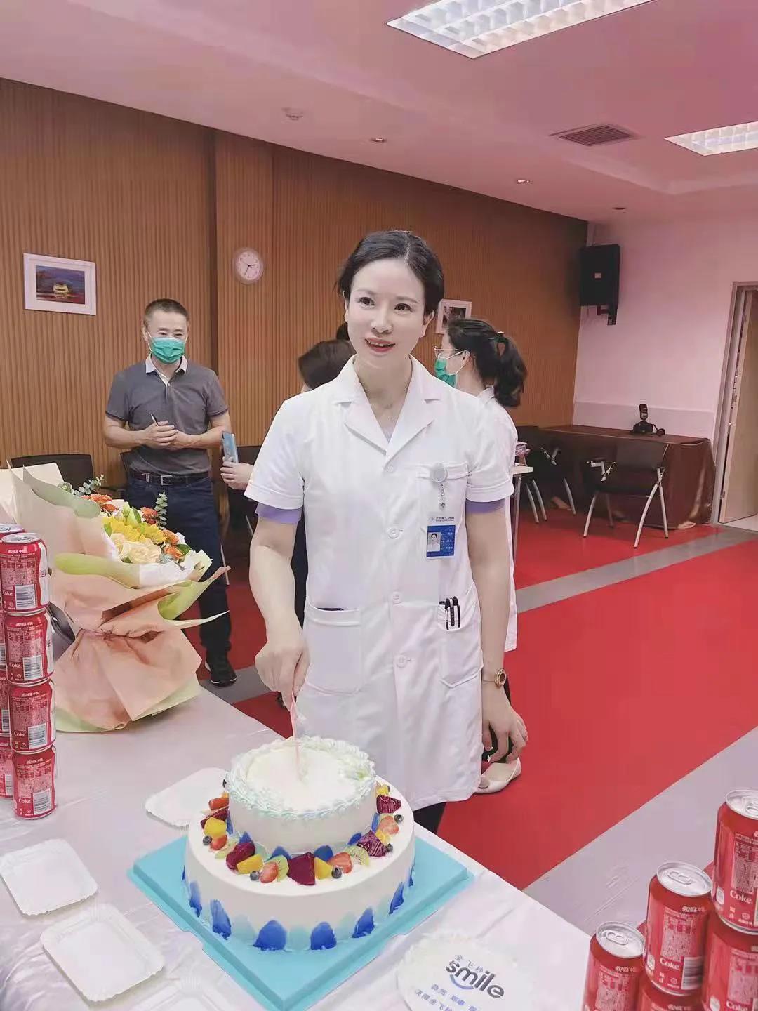 熙仁眼科 |熱烈祝賀我院鄭惠院長榮獲德國蔡司“全飛秒SMILE國際認證醫師”資格認證